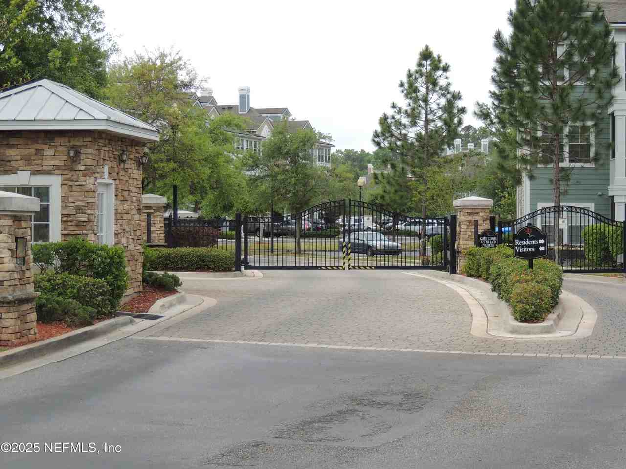 8550 Touchton Rd #8550-1036 - Photo 2 of 19