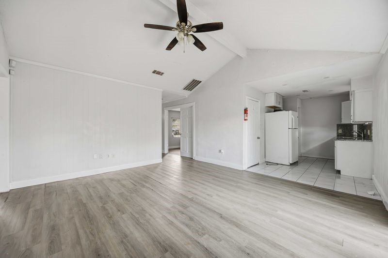 12659 Chiswick Rd #12659 - Photo 4 of 21