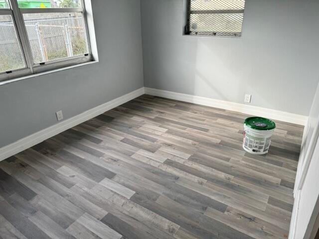 1015 Avenue I #1015-2 - Photo 7 of 12