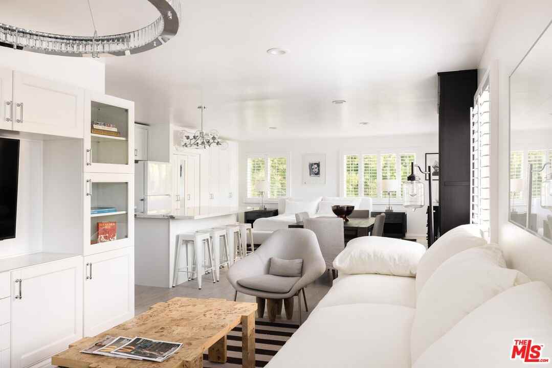 9809 Beeson Drive #9809C - Photo 6 of 7