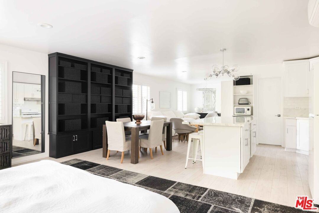 9809 Beeson Drive #9809C - Photo 7 of 7