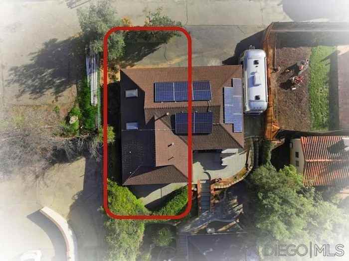 602 S Grape St #602A - Photo 5 of 30