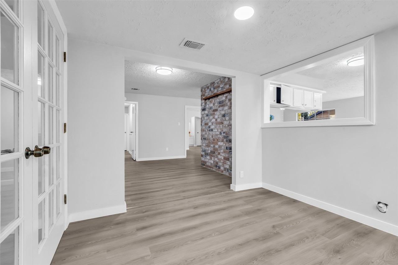 11829 S Red Cedar Cir #11829 - Photo 5 of 37