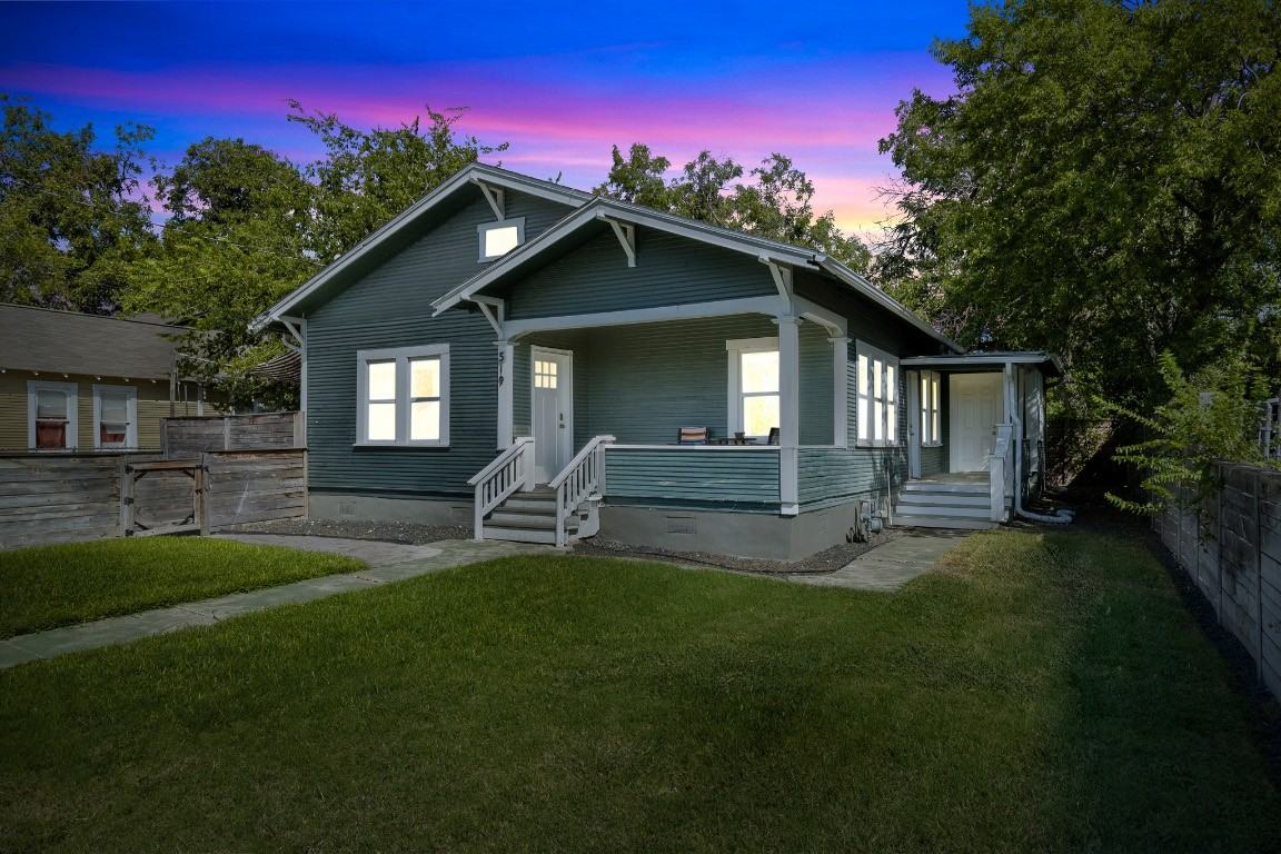 519 E Ashby Pl #519 - Photo 5 of 34