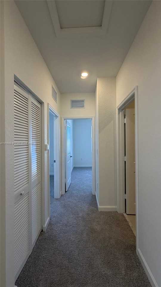 15600 Sw 276th Ter #15600 - Photo 4 of 15