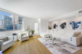 801 Brickell Bay Dr - Photo 1 of 1