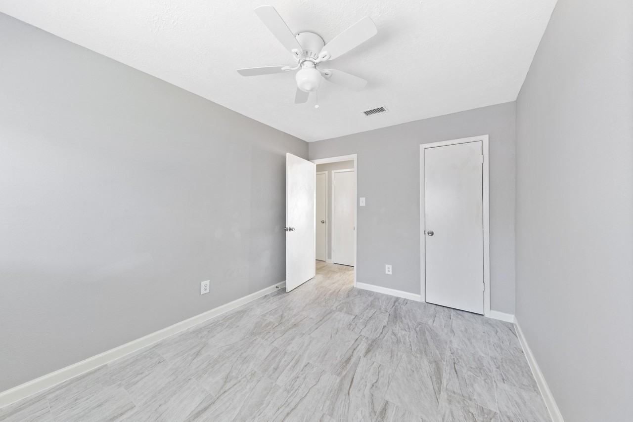 10635 Autumn Meadow Lane #10635 - Photo 3 of 15