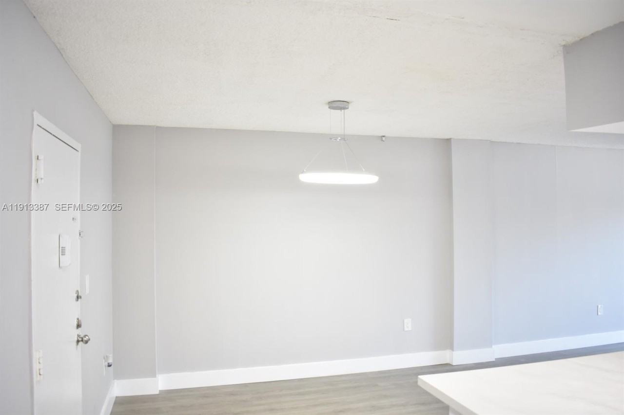 16465 Northeast 22nd Avenue