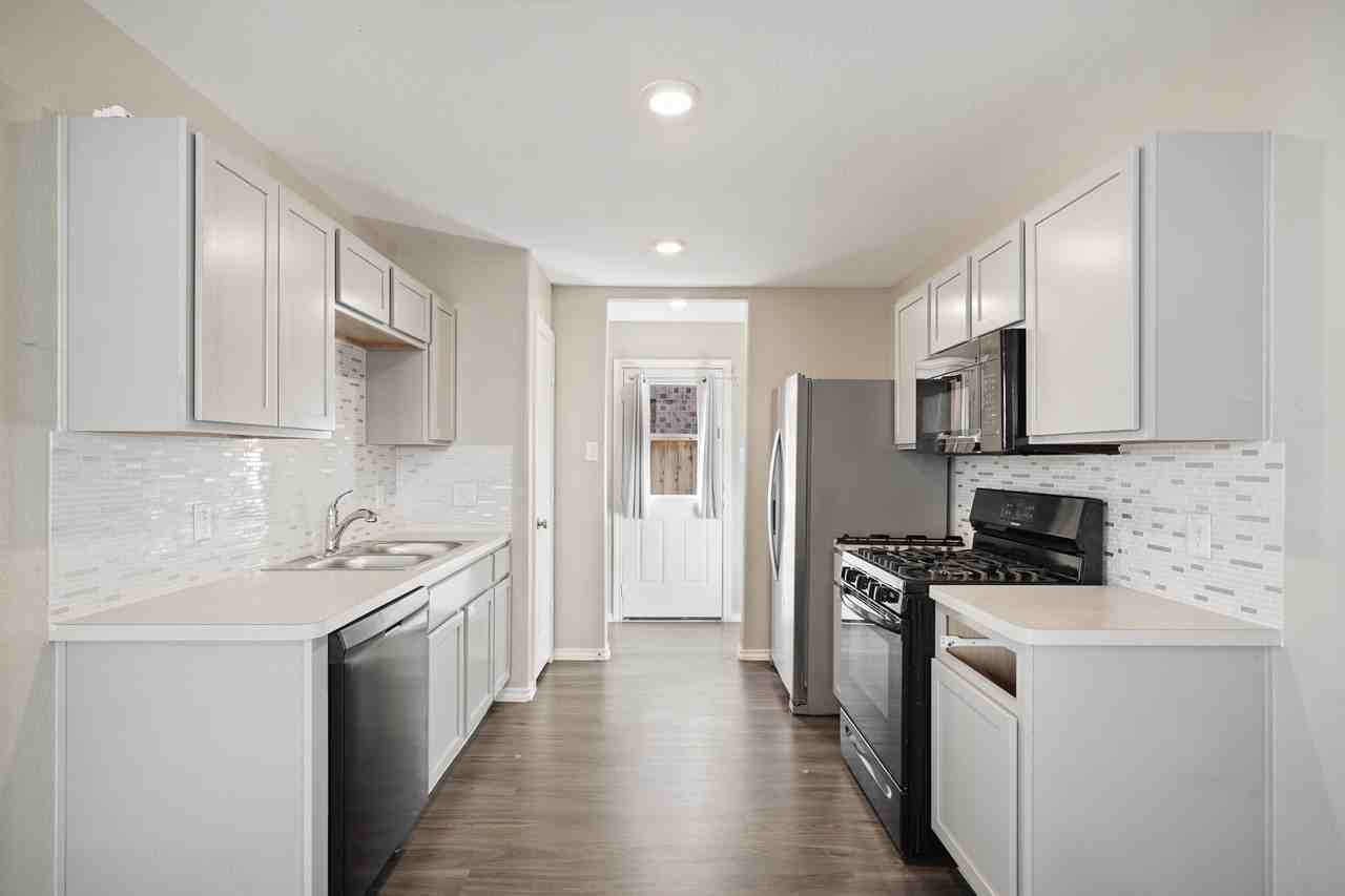 7823 Winward Ridge Way #7823 - Photo 7 of 25