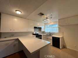 featured image of 6906 Birchton Avenue #6906
