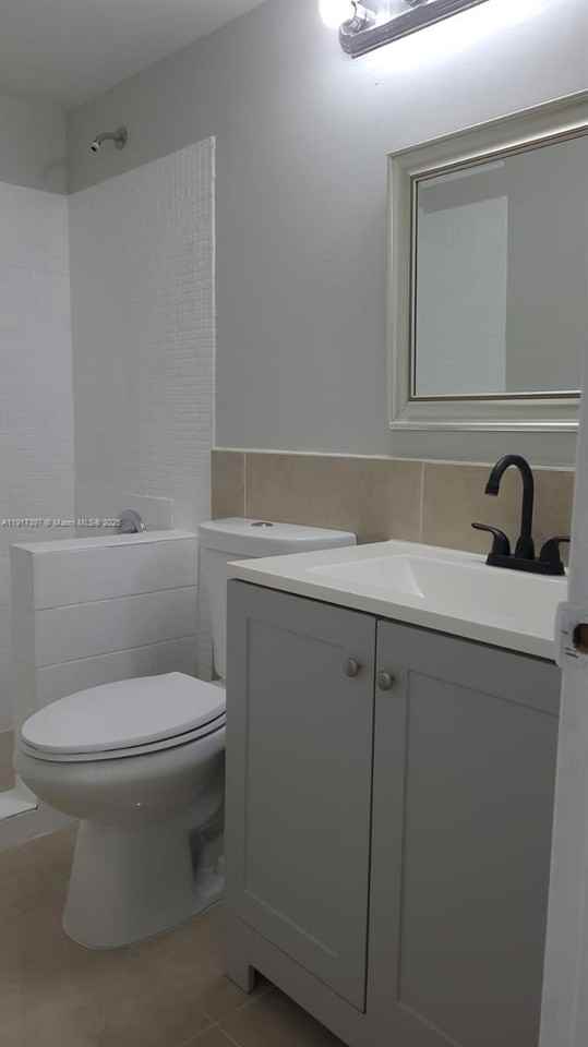 57 Cambridge C #57-57 - Photo 2 of 33