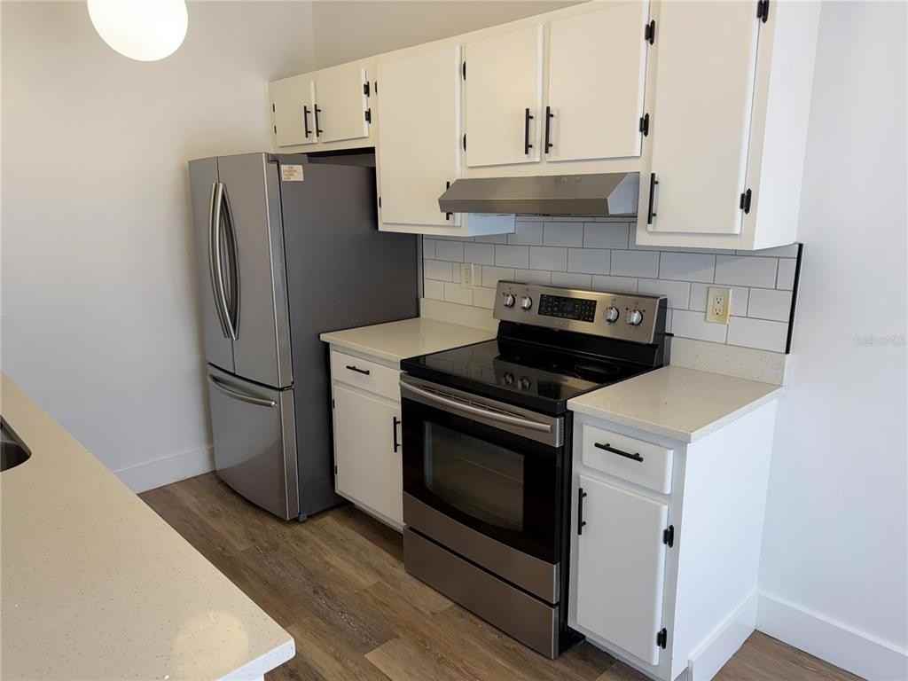 3055 Autumn Ct #3055 - Photo 4 of 30