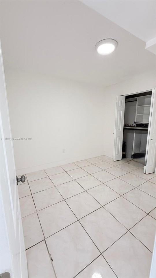 20337 Ne 2nd Ave #20337-16 - Photo 4 of 26