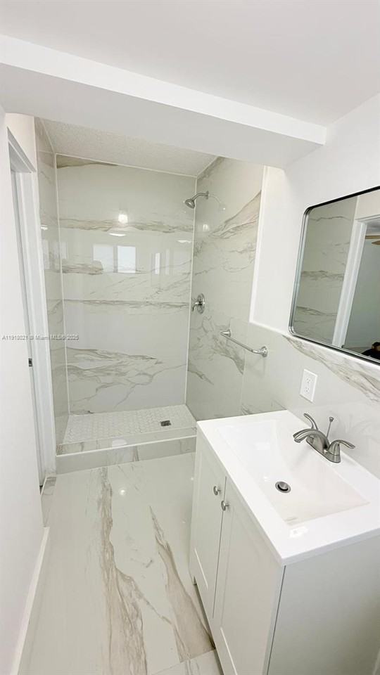 20337 Ne 2nd Ave #20337-16 - Photo 7 of 26