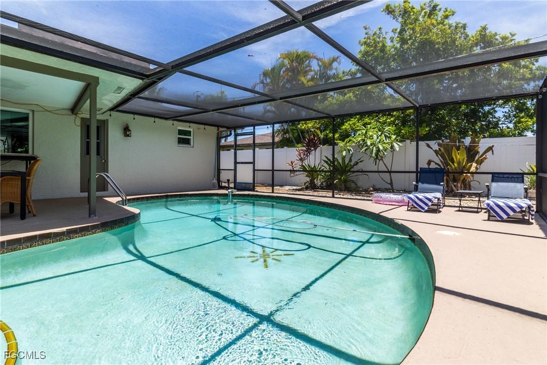 542 Southeast 33rd Terrace #542 - Photo 3 of 25