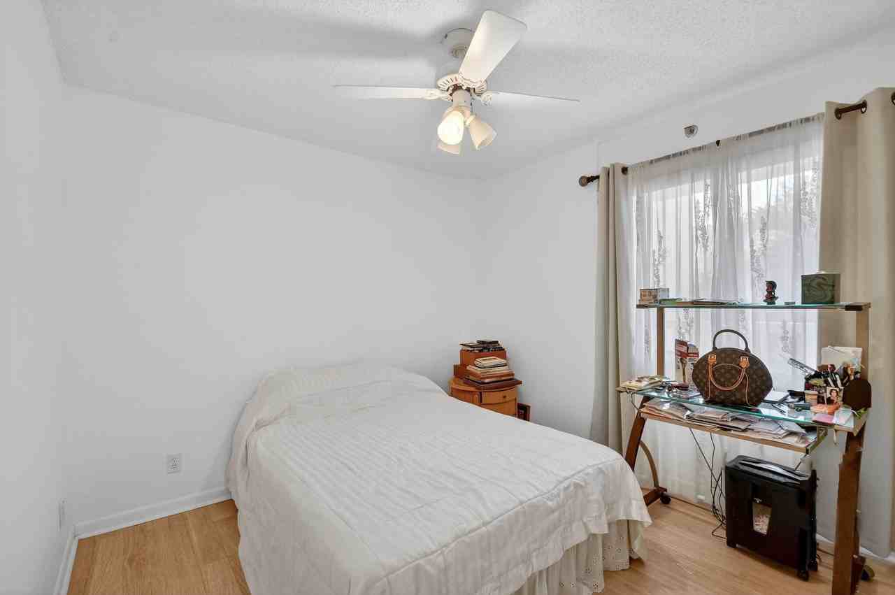 3146 Via Poinciana #3146-301 - Photo 6 of 23