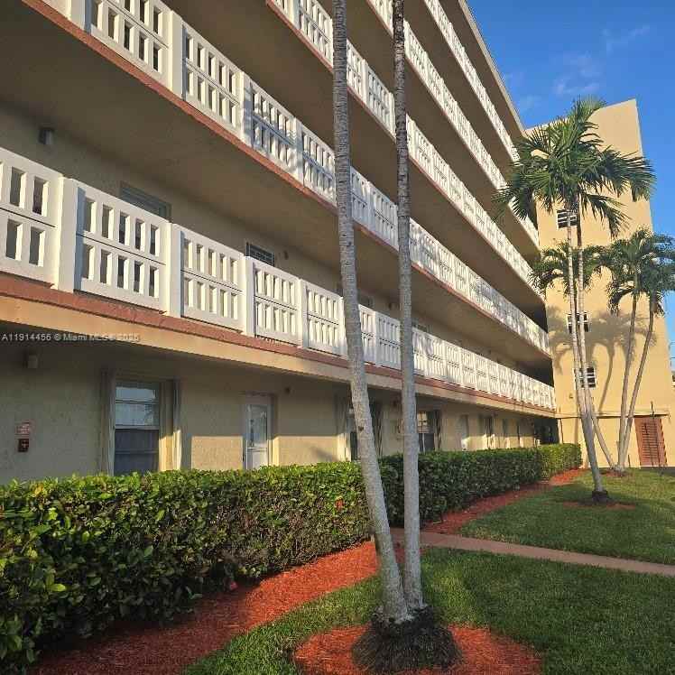 200 Se 5th Ave #200-307 - Photo 6 of 27