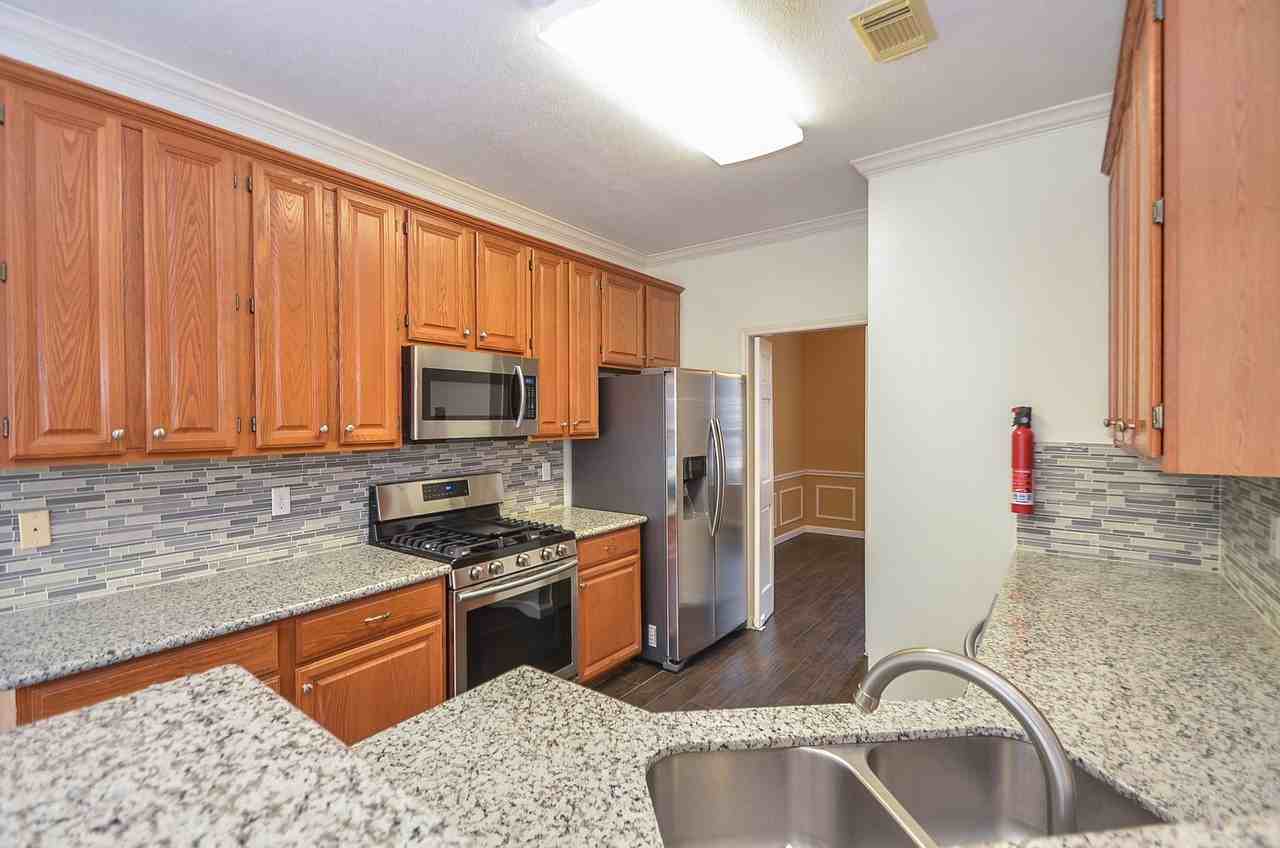 16411 Sagewood Court #16411 - Photo 4 of 32