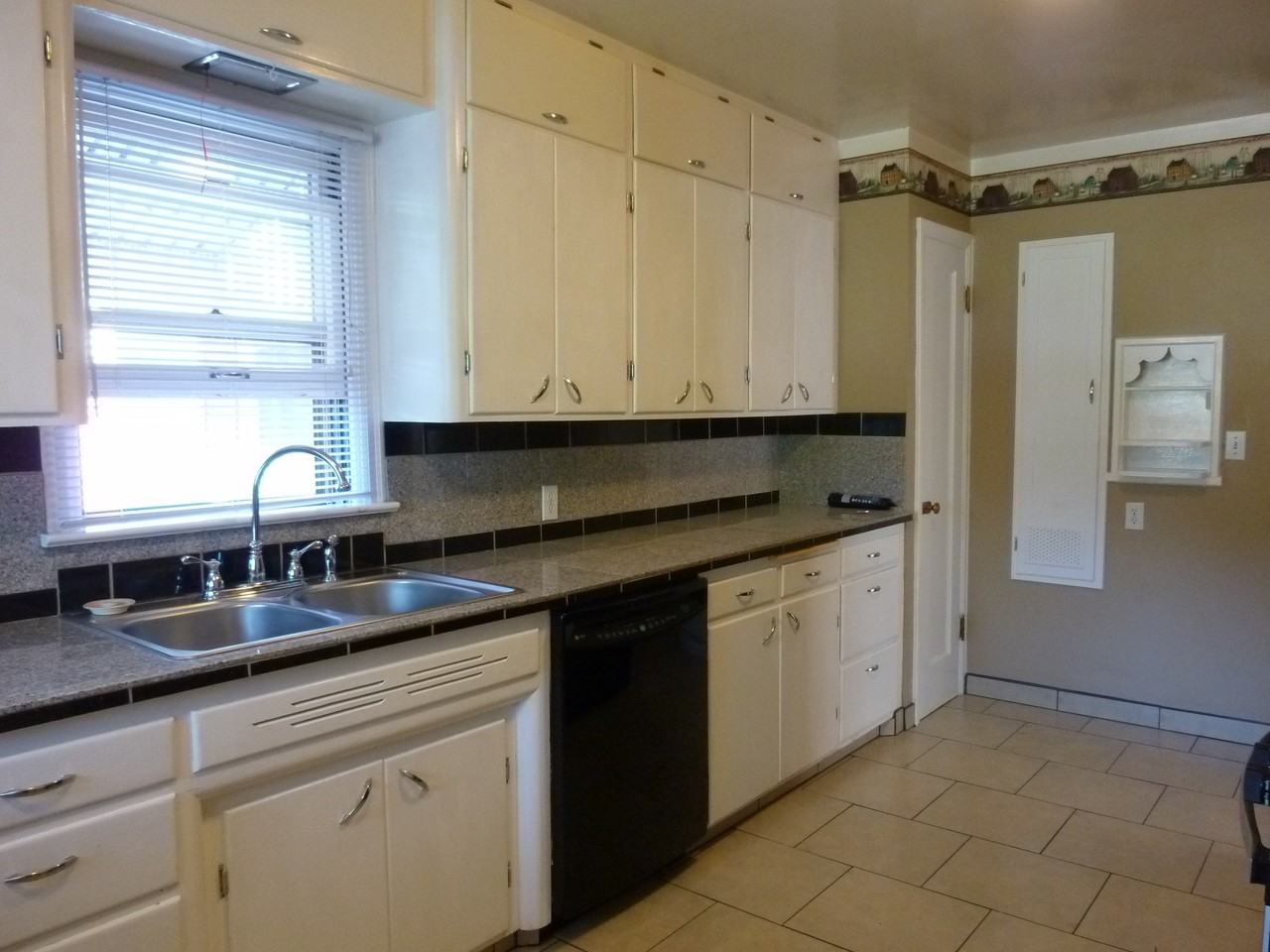 825 E 35th Ave #NA - Photo 7 of 22