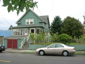 4743 North Albina Avenue #A - Photo 1 of 1