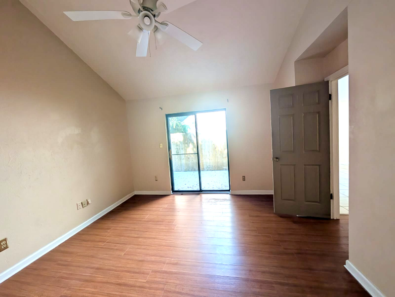 1736 Augustine Pl - Photo 6 of 13