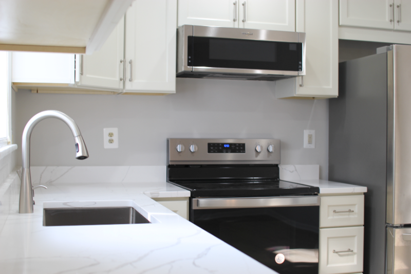 2990 Mission Square Drive - Photo 5 of 25