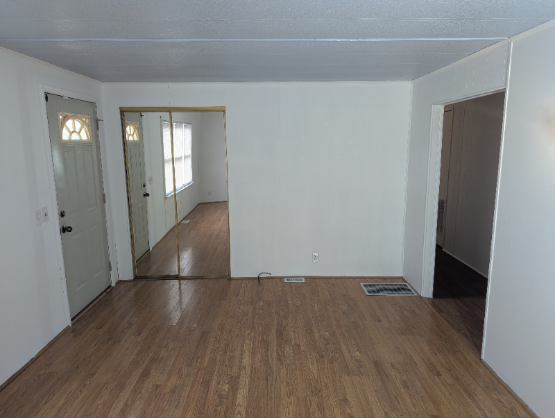 10553 Waller Rd - Photo 3 of 19
