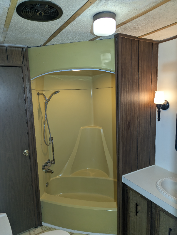 10553 Waller Rd - Photo 5 of 19