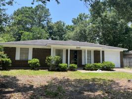 featured image of 2847 Garden Dale Avenue