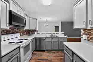 16324 Redstone Mountain Ln - Photo 1 of 1