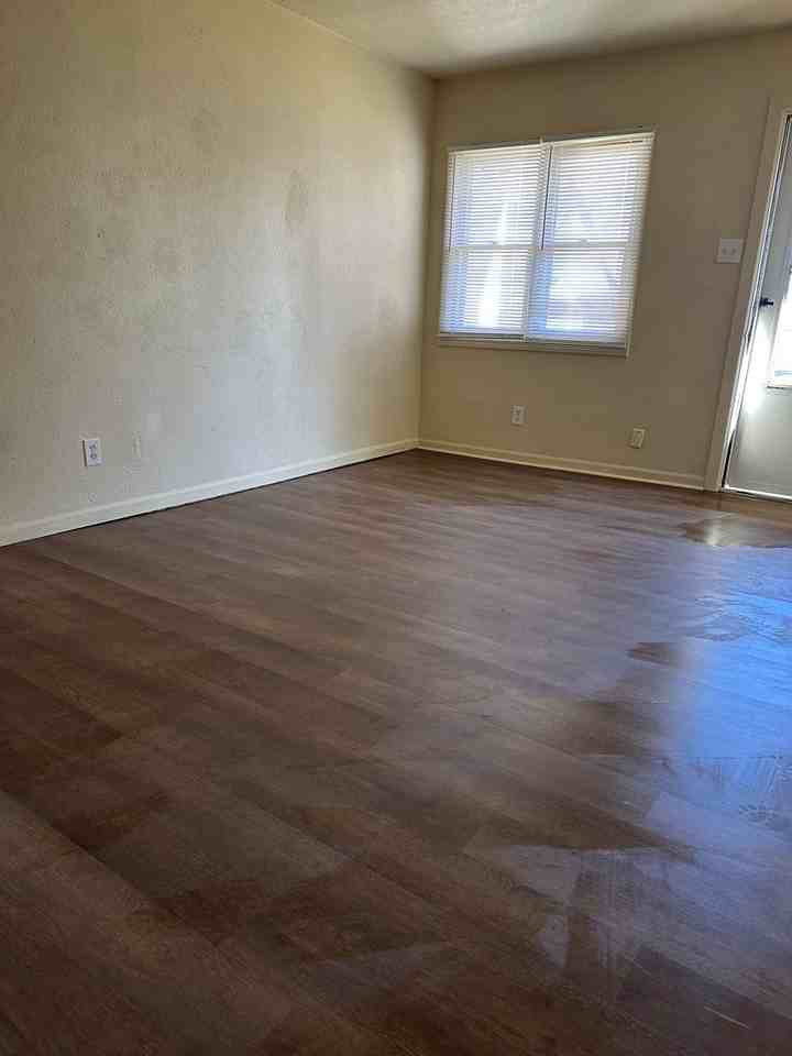 3413 Sw Brendan Ave - Photo 2 of 7