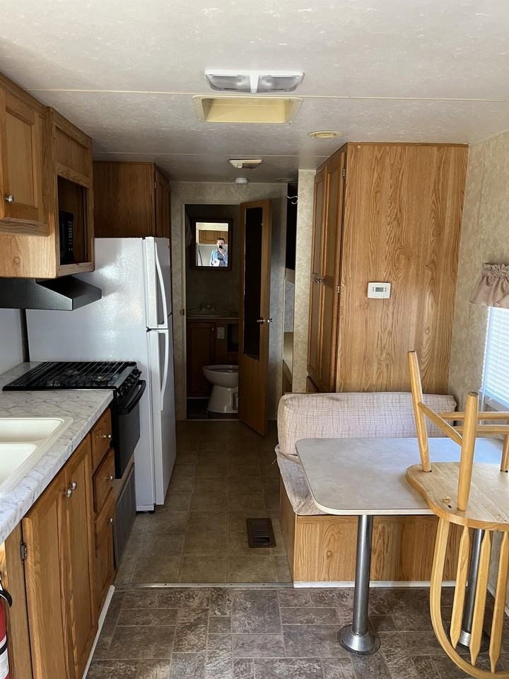 5027 River Road - Photo 5 of 48