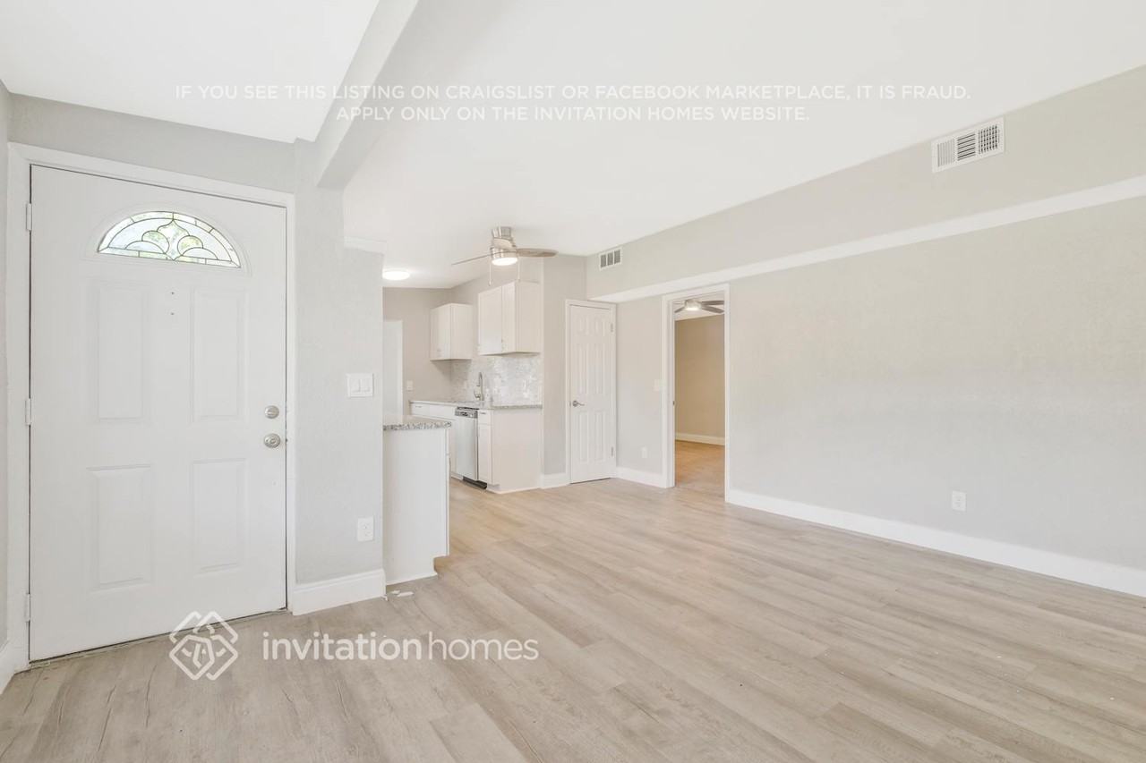 2306 Firestone Rd - Photo 5 of 30