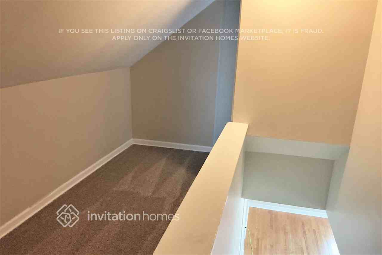 4N157 7th Ave - Photo 4 of 13