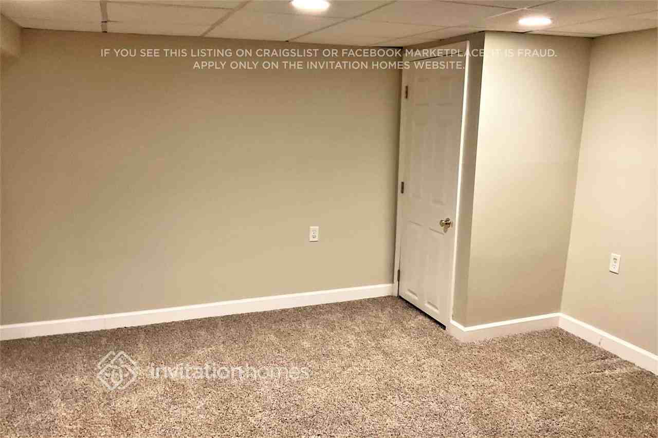 4N157 7th Ave - Photo 5 of 13