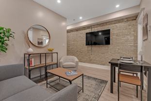 216 Seaton Street - Photo 1 of 1