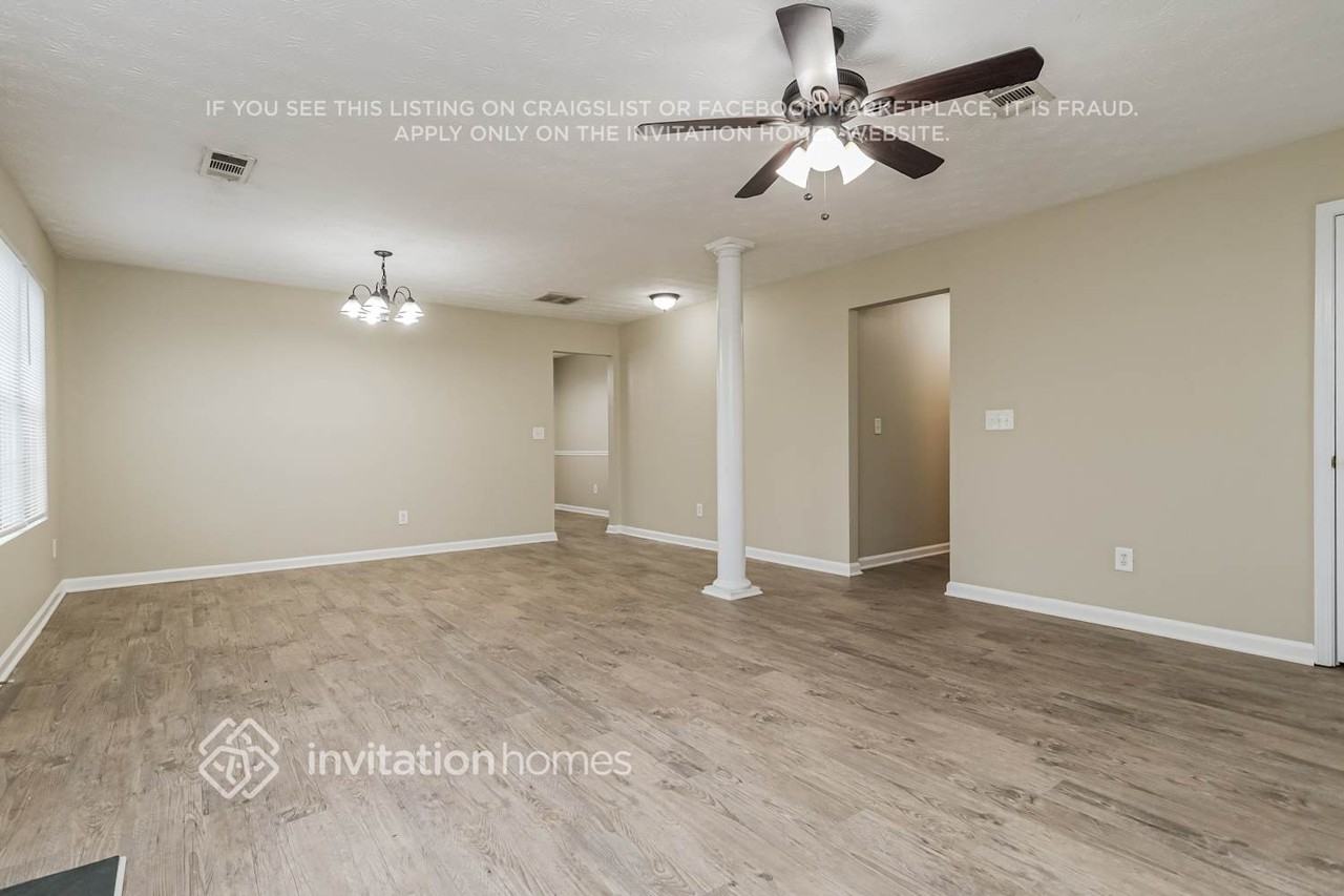 5055 Tussahaw Way - Photo 5 of 18