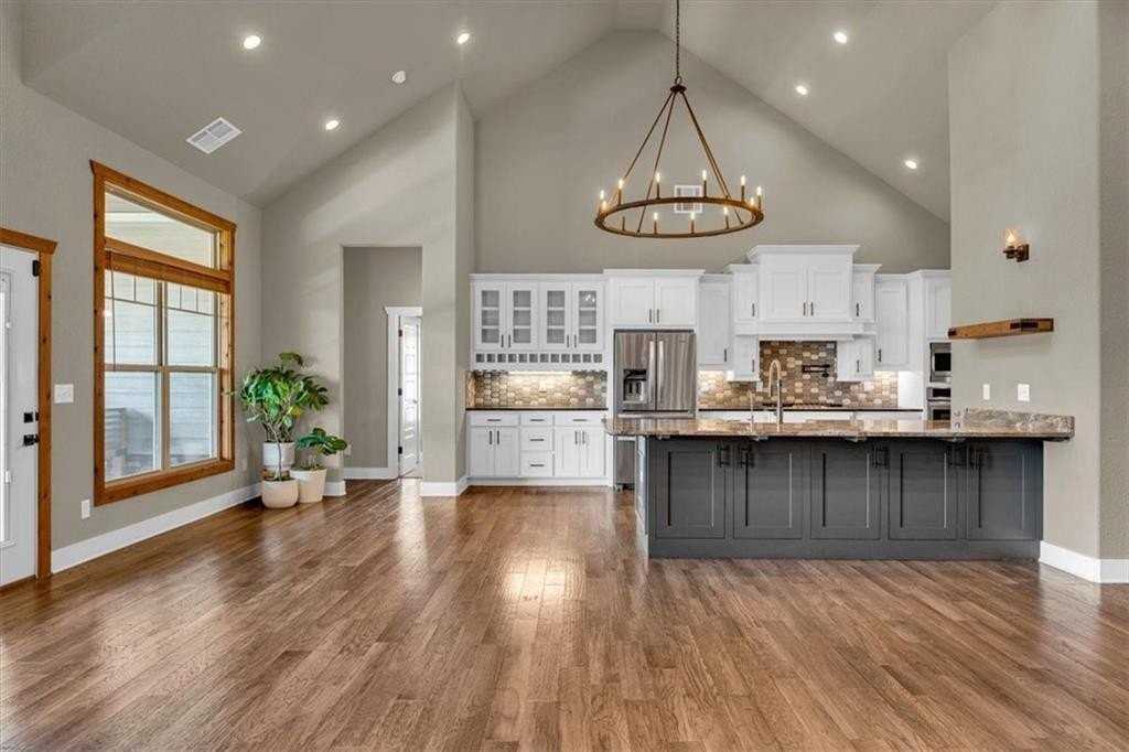 3711 Bitterroot St - Photo 6 of 17