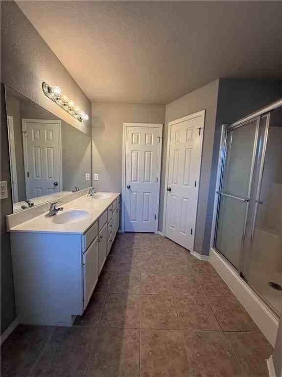 950 West Honeysuckle Drive - Photo 7 of 14