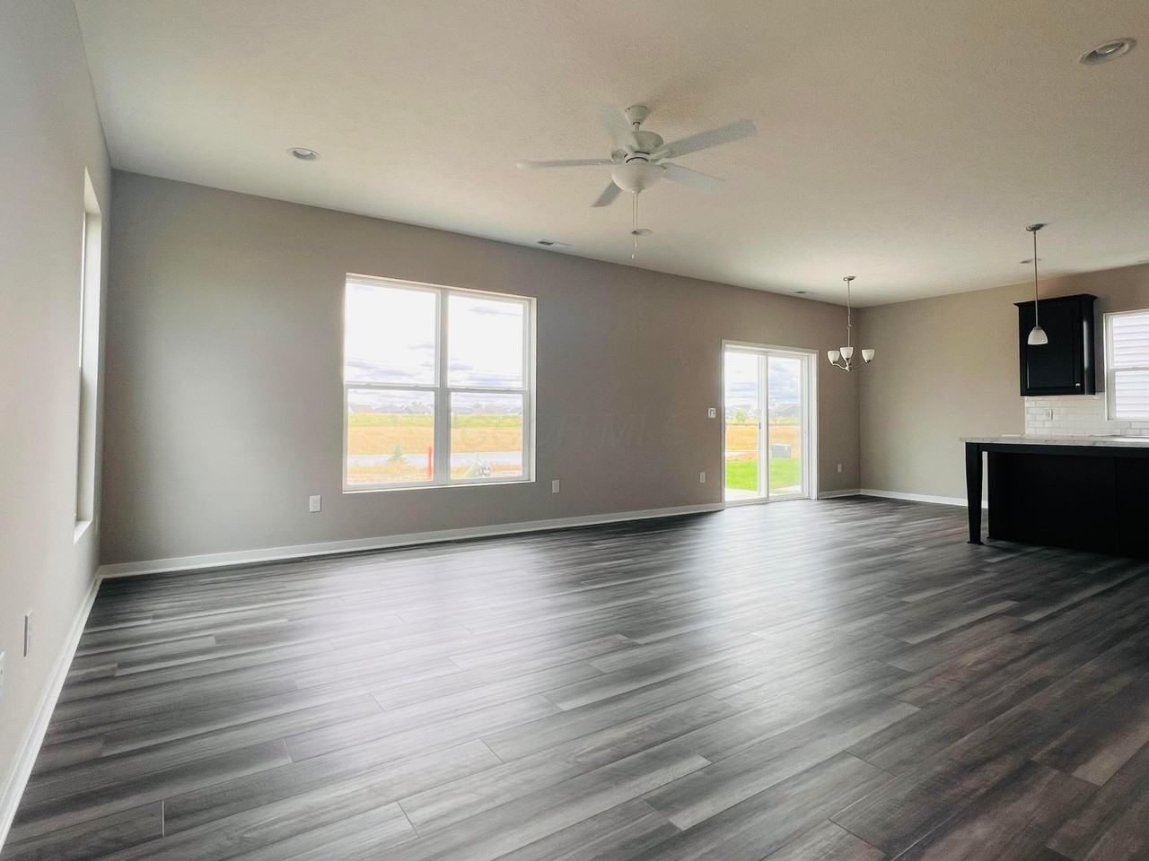 7101 Unitas Loop - Photo 5 of 36