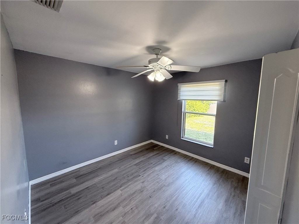 3030 33rd St Sw - Photo 3 of 21