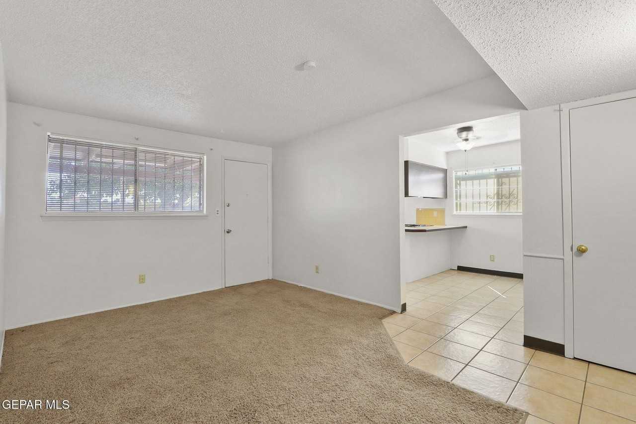 5440 Viceroy Dr - Photo 6 of 36