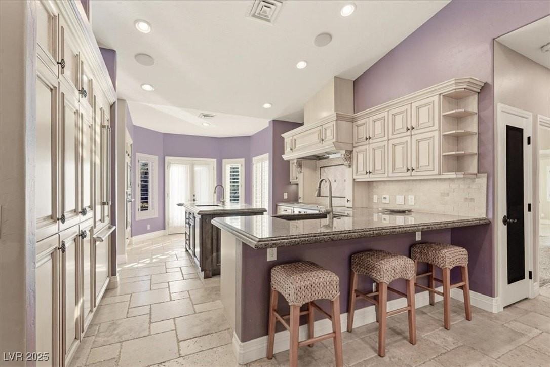 8570 Country Home Cir - Photo 7 of 35