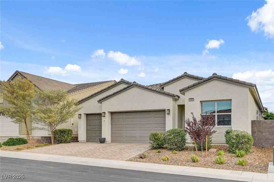 3395 Stone View Ave - Photo 3 of 47