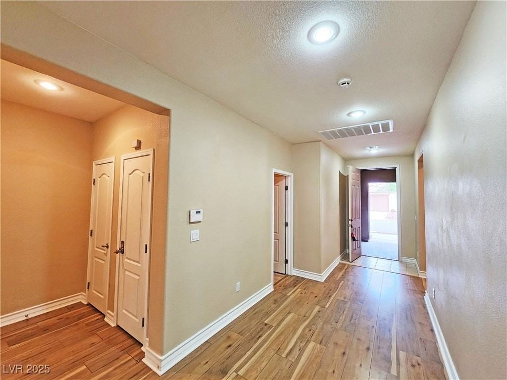 5561 Carrara Pointe St - Photo 3 of 45