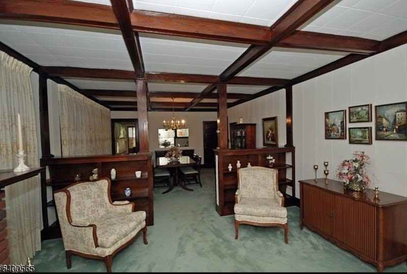 124 Overlook Ave - Photo 3 of 4