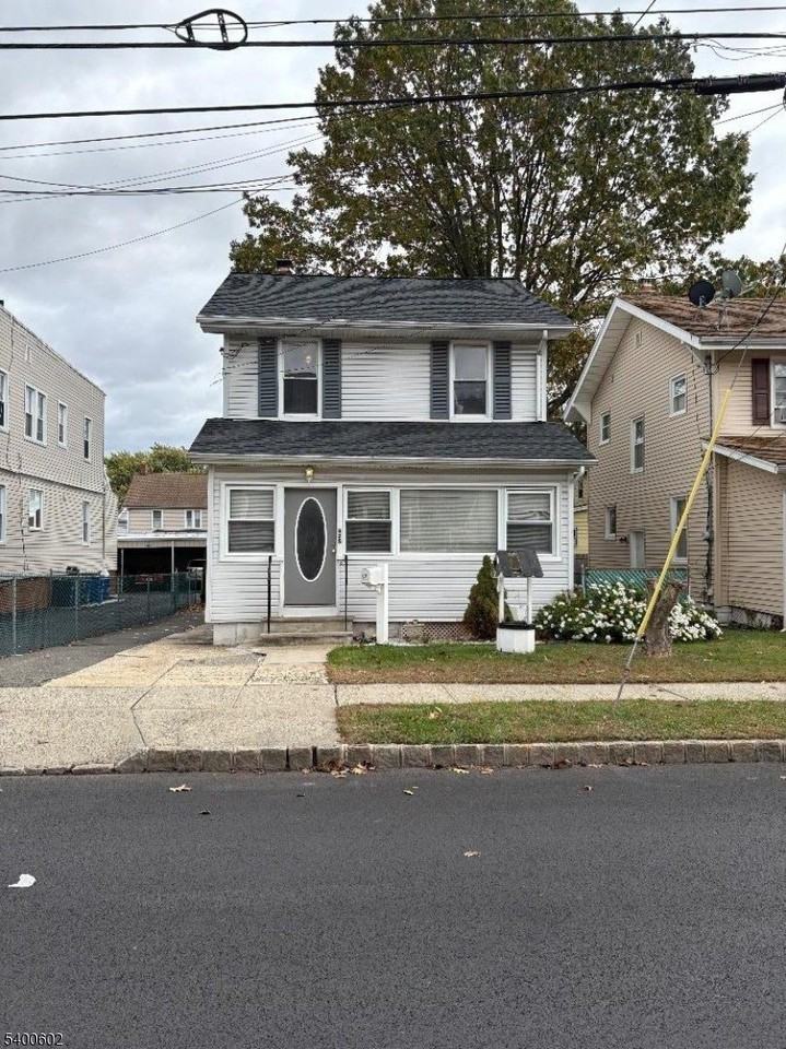 428 Cortlandt St - Photo 2 of 23