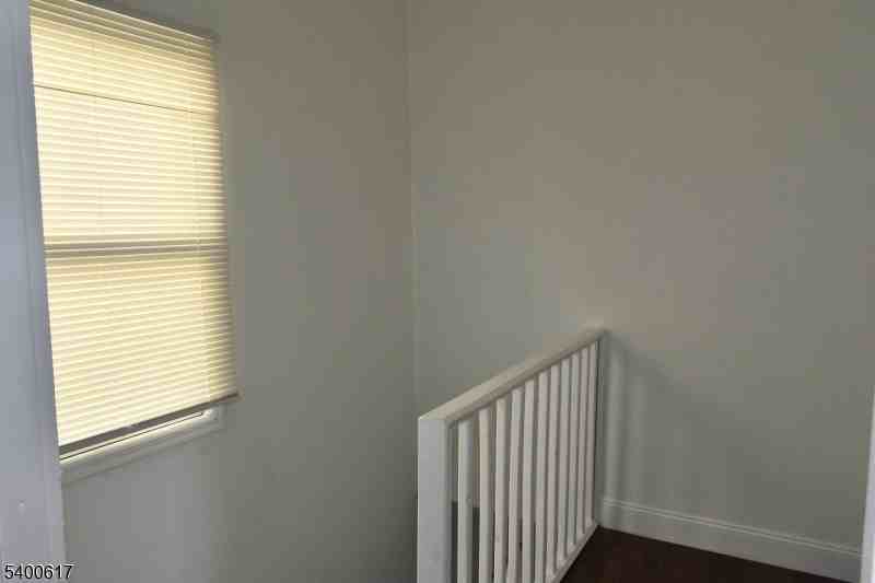 129 Central Pl #2 - Photo 7 of 28