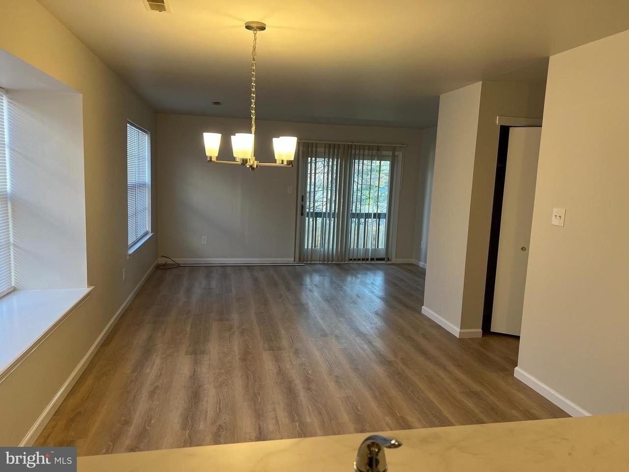 83 W Laurel Ave - Photo 7 of 20