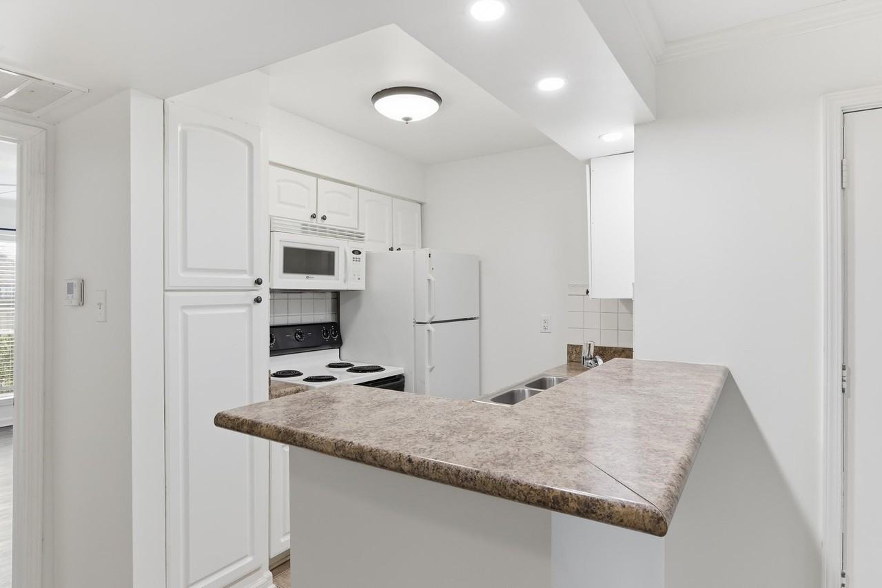 6734 Quail Hollow Ct #1 - Photo 7 of 18